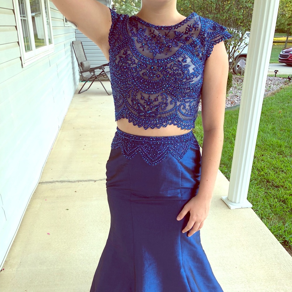 Prom dress